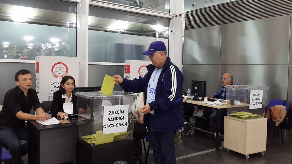 Photo: Wikipedia Blockchain Will Be Used In Russian Elections