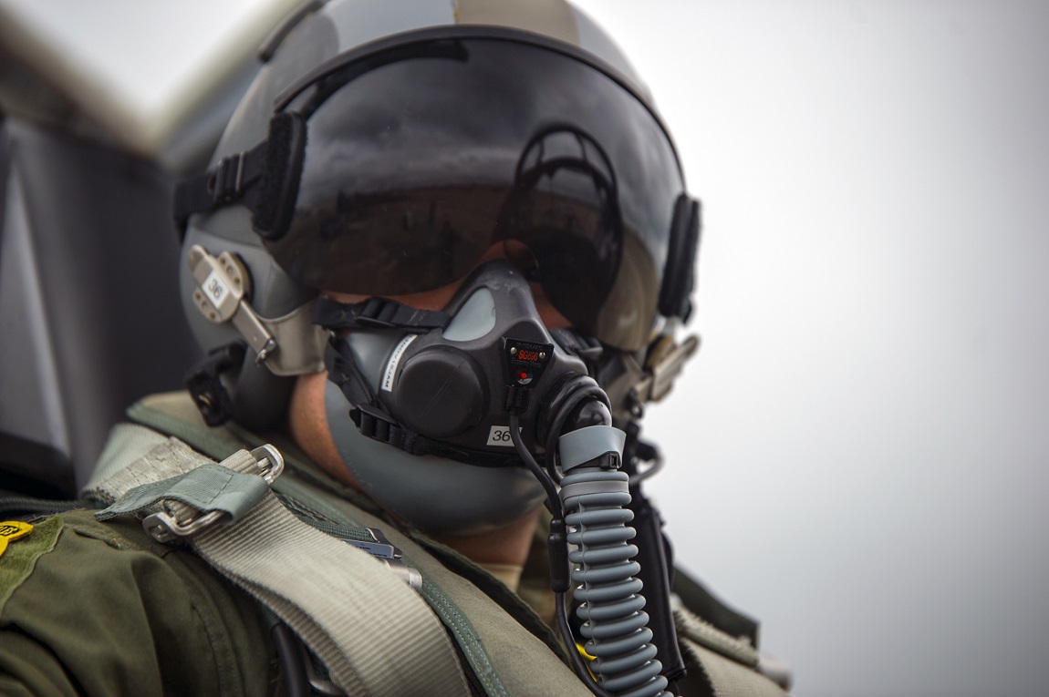 לראשונה בעולם – מערכת נשימה אוטונומית לטייסים