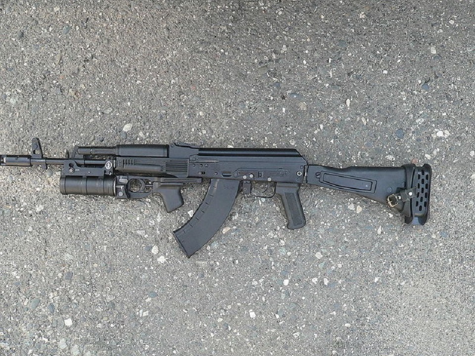 Photo AK103 Wikimedia- assault rifle
