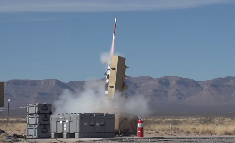 טיל מיניאטורי מסוגל להגן מפני ארטילריה ומרגמות mini missile