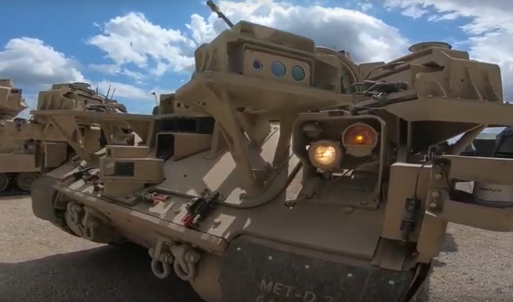 צפו בניסויים ברכבי קרב רובוטיים Photo from Breaking Defense Youtube
