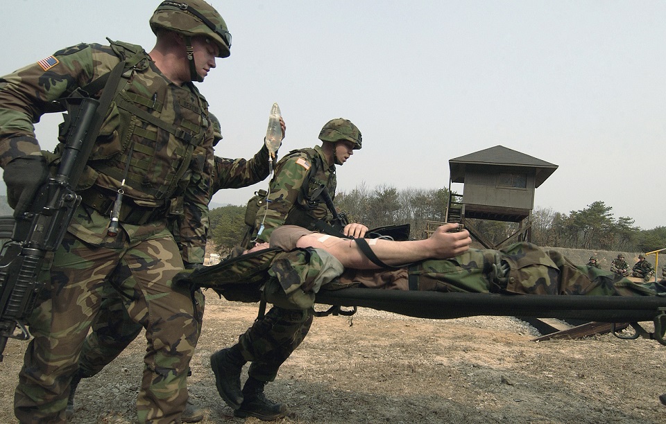 Photo illust. wounded soldier by US National Archives