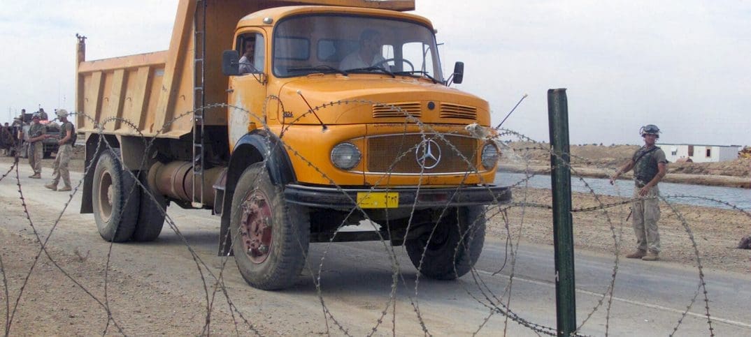 truck border