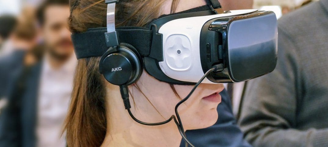 Virtual Reality. image by pixabay