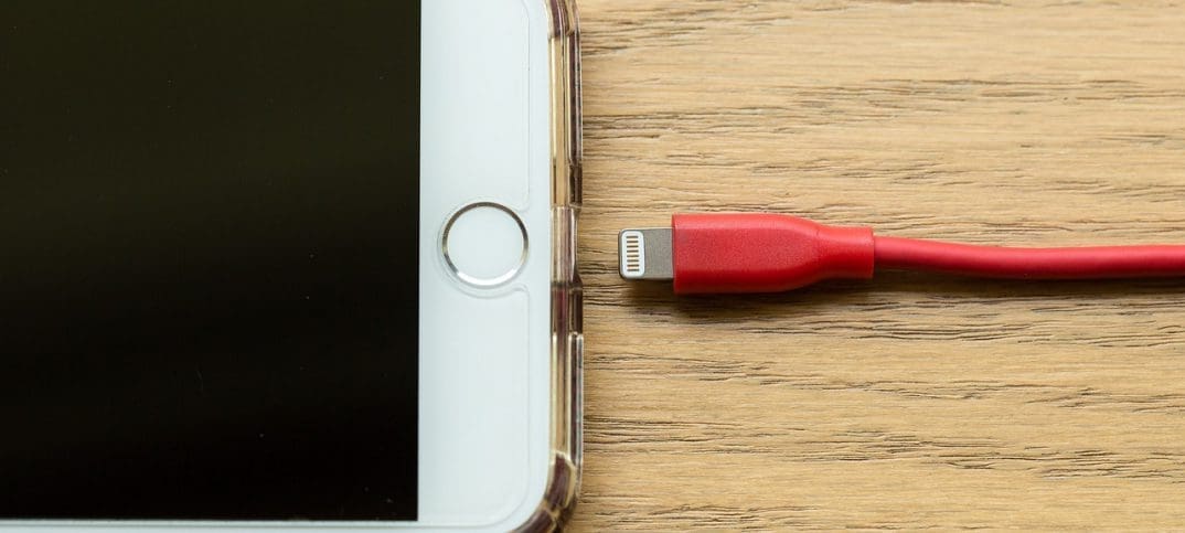 battery charging. image by pixabay