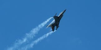 The F-16 that are Equipped with Augmented Reality Training System image provided by pixabay