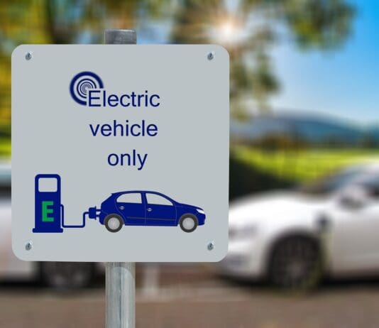 New Sodium-Ion EV Batteries Promise Breakthroughs in Extreme Weather Performance Image by Pixabay