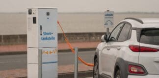 פריצת דרך בסוללות ליתיום מוצקות באופן מלא מבטיחה רכבים חשמליים בטוחים ויעילים יותר Image by Pixabay