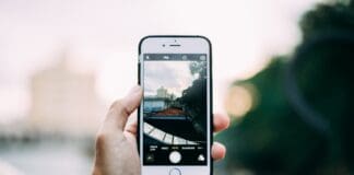 Apple’s Depth Pro: Revolutionizing 3D Imaging with AI Image by Pixabay