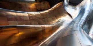 שימוש בבינה מלאכותית לקידום עיצוב מתקדם של חומרים לתעשיית החלל Image by Pixabay