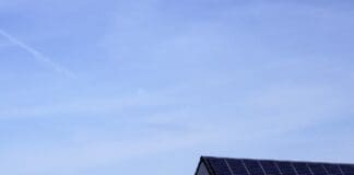 Breakthrough Technology Boosts Durability of Perovskite Solar Panels Image by Pixabay