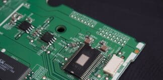 מיקרו מחשב חדשני חסין בפני האקרים Image by Pixabay