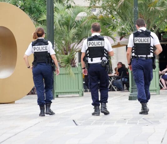 בינה מלאכותית מזהה מילות קוד המשמשות בפעילות פלילית מקוונת Image by Pixabay