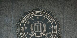 ה-FBI מזהיר מפני שיחות פישינג מבוססות בינה מלאכותית המתחזות לבכירים אמריקאים Image by Unsplash
