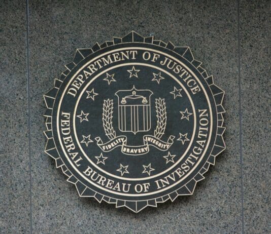 FBI Warns of AI-Powered Voice Scams Impersonating U.S. Officials Image by Unsplash