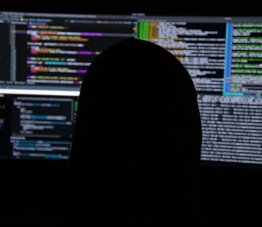Student-Built Phishing Kits Linked to Global Fraud Scheme Worth £100 Million Image by Unsplash