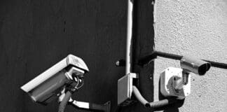 זיהוי פנים בפעולה: משטרה השתמשה בבינה מלאכותית כדי ללכוד עבריין מין