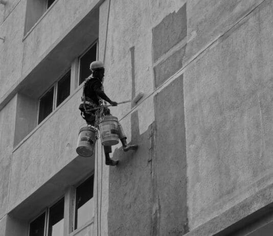 Sweating Walls? New Cement-Based Paint Offers Game-Changing Cooling Performance