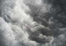 Smart Coating Inspired by Clouds Offers On-Demand Heating and Cooling