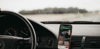 Visual-Based AI Navigation System Offers GPS-Free Accuracy in Urban Environments