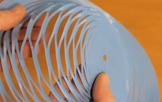 עיצוב קיריגאמי משנה את חוקי הצנחת משלוחים