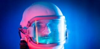 רופא בכיס החלל: עוזרים דיגיטליים לשמירת בריאות במרחק מיליוני ק"מ