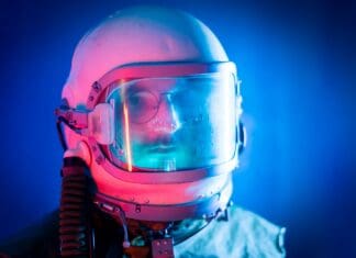 רופא בכיס החלל: עוזרים דיגיטליים לשמירת בריאות במרחק מיליוני ק"מ