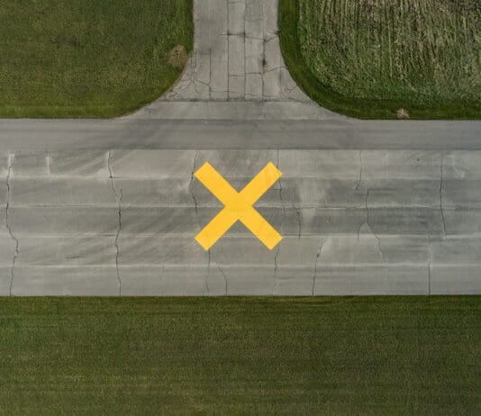 הדור הבא של מטוסי קרב: אוטונומי, רב-תכליתי וללא מסלול המראה