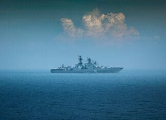 אוניית קרב מהירה מצטרפת לצי למשימות חופיות