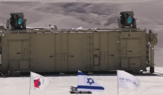 אור איתן רשמית נכנס לשירות: יירוט בלייזר בעלות של שקלים בודדים Image from לאומנות on YouTubeImage from לאומנות on YouTube