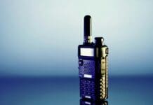 A Quantum Walkie-Talkie That Doesn’t Believe in Dead Zones