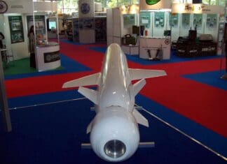 טילים שקטים לעומת מהירים: שינוי תפיסתי בלוחמה הימית המודרנית Image by Wikimedia (Creative Commons)