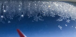 A Tiny Chemistry Trick That Doubles Aircraft Anti-Icing Time