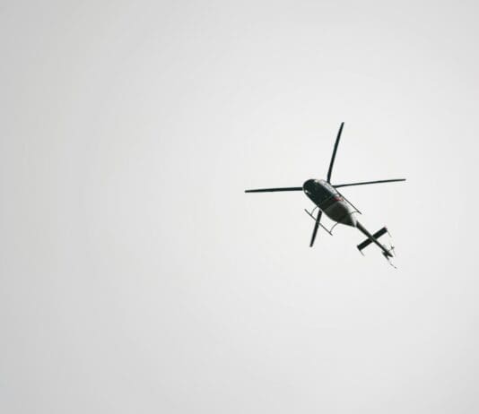 מסוק בלתי מאויש זה עשוי לצוד צוללות במשך שעות