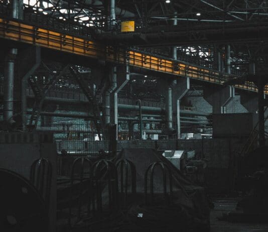 משרשרת אספקה לפלטפורמה מבצעית: מודל ה"פול-סטאק"