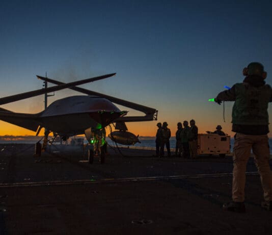 תדלוק אווירי בלי טייס: הרחפן שמאריך את טווח המטוסים Image by Wikimedia (Creative Commons)