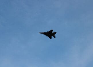 Extending the Reach of Fighter Jets—Without Extra Risk Image by Wikimedia (Creative Commons)