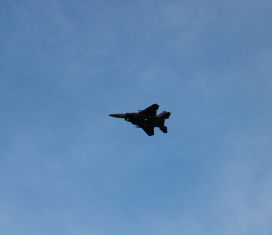 Extending the Reach of Fighter Jets—Without Extra Risk Image by Wikimedia (Creative Commons)