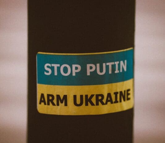 This Laser Fights Drones and Can Fit in the Trunk of Your Car