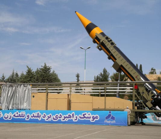 Iran’s Missile That Splits Before Impact: A Deep Dive Image by Wikimedia (Creative Commons)