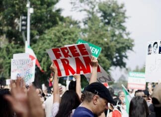 החזית הדיגיטלית: פריצות, השחתות והאפלת רשת בזמן לחימה באיראן
