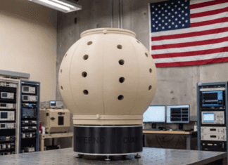 A New Anti-Drone Turret Fires in Every Direction at Once Image from udefense-info military on YouTube