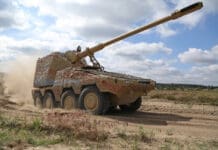 המאמץ לפתח ארטילריה ארוכת־טווח חכמה ומהירה יותר הולך ומתגבר Image by Wikimedia (Creative Commons)