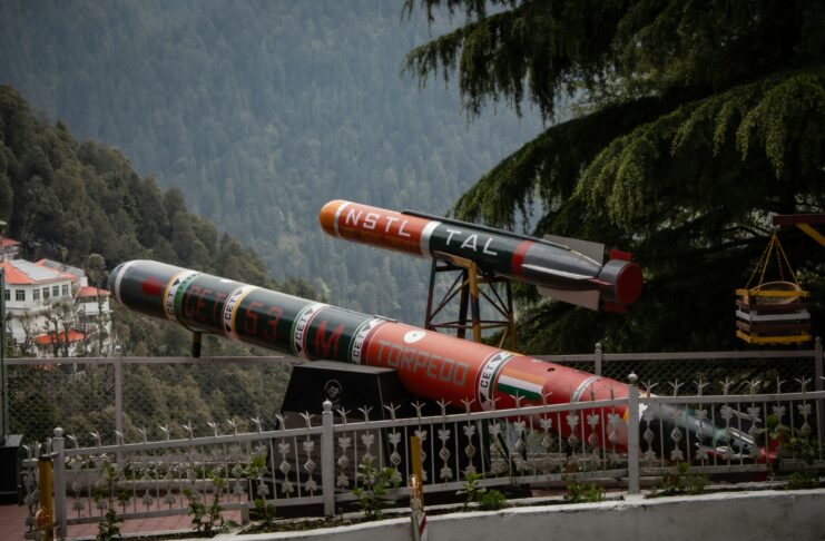 This Torpedo Gets Wings Before It Goes Underwater