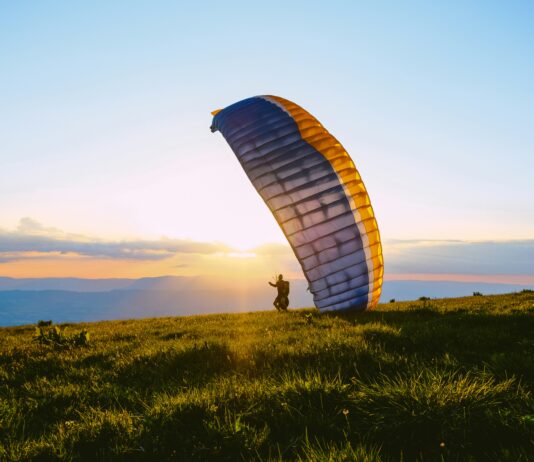 No Runway, No Aircraft: This Paraglider Lets Troops Take Off on Foot